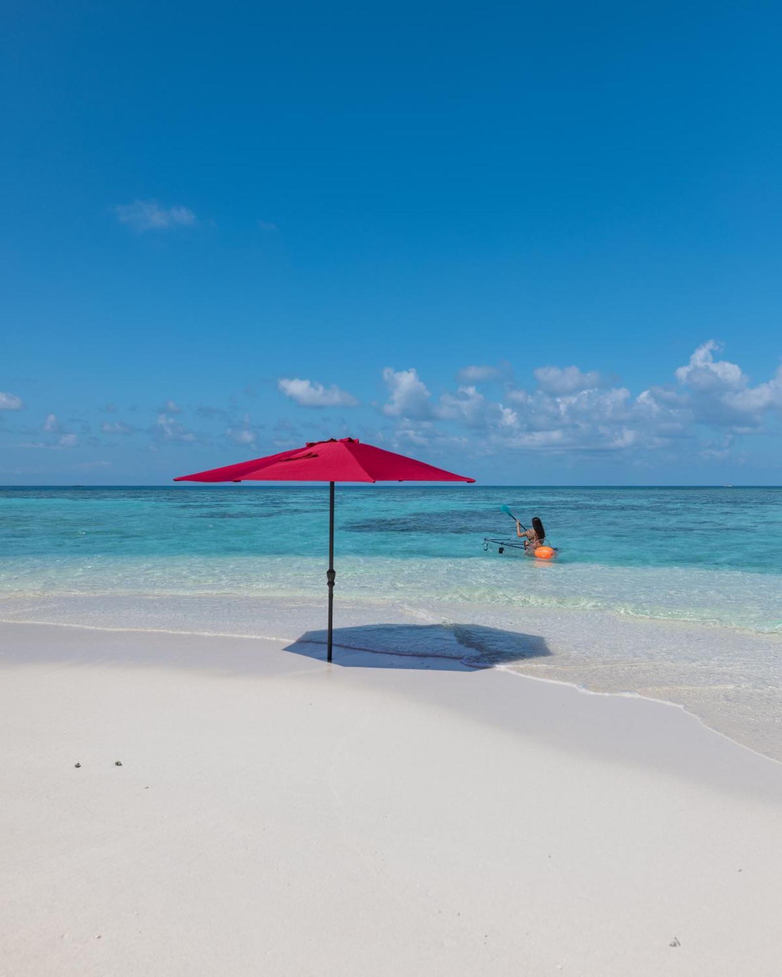 Plumeria Maldives Thinadhoo  Екстериор снимка
