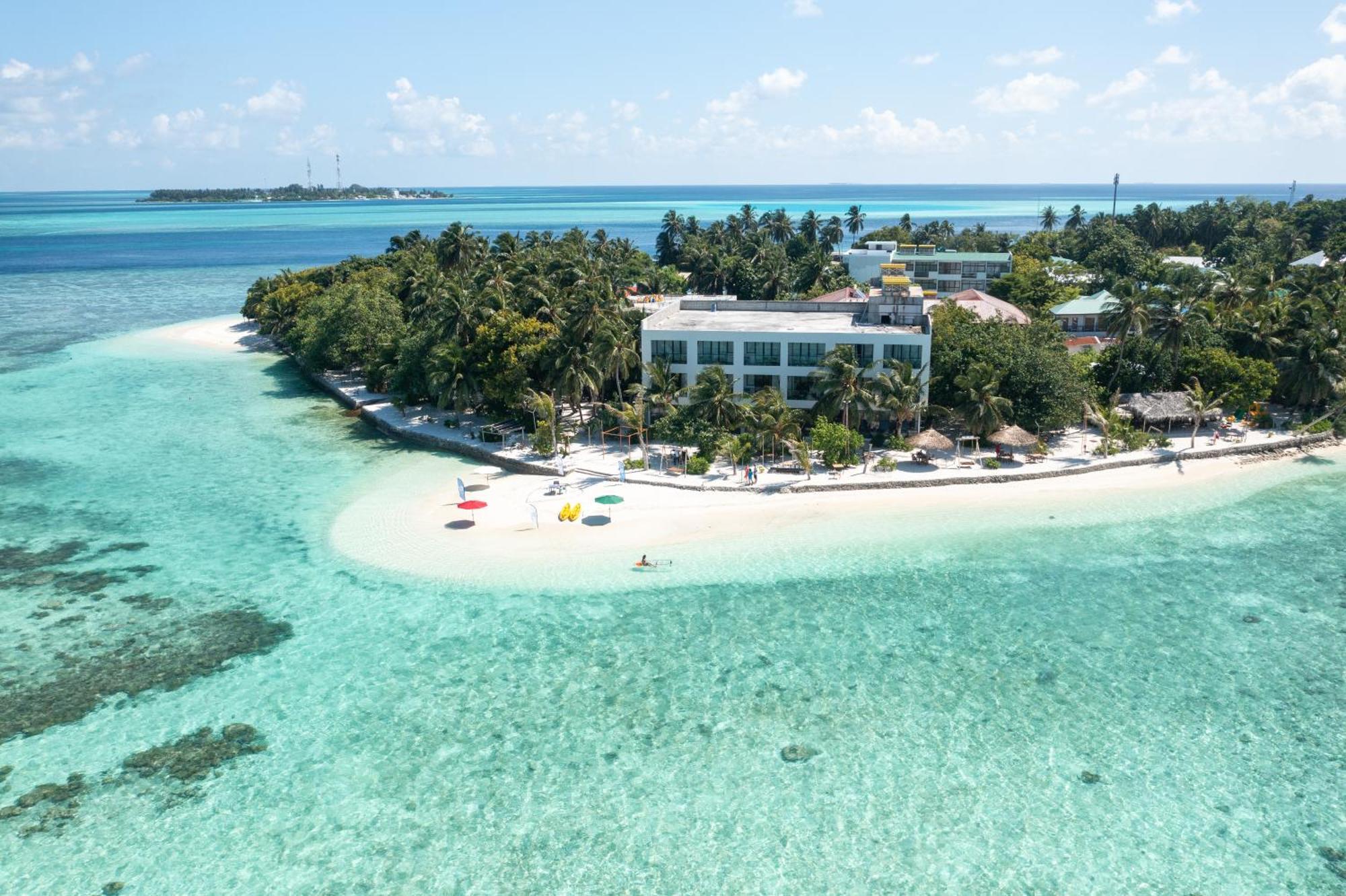 Plumeria Maldives Thinadhoo  Екстериор снимка