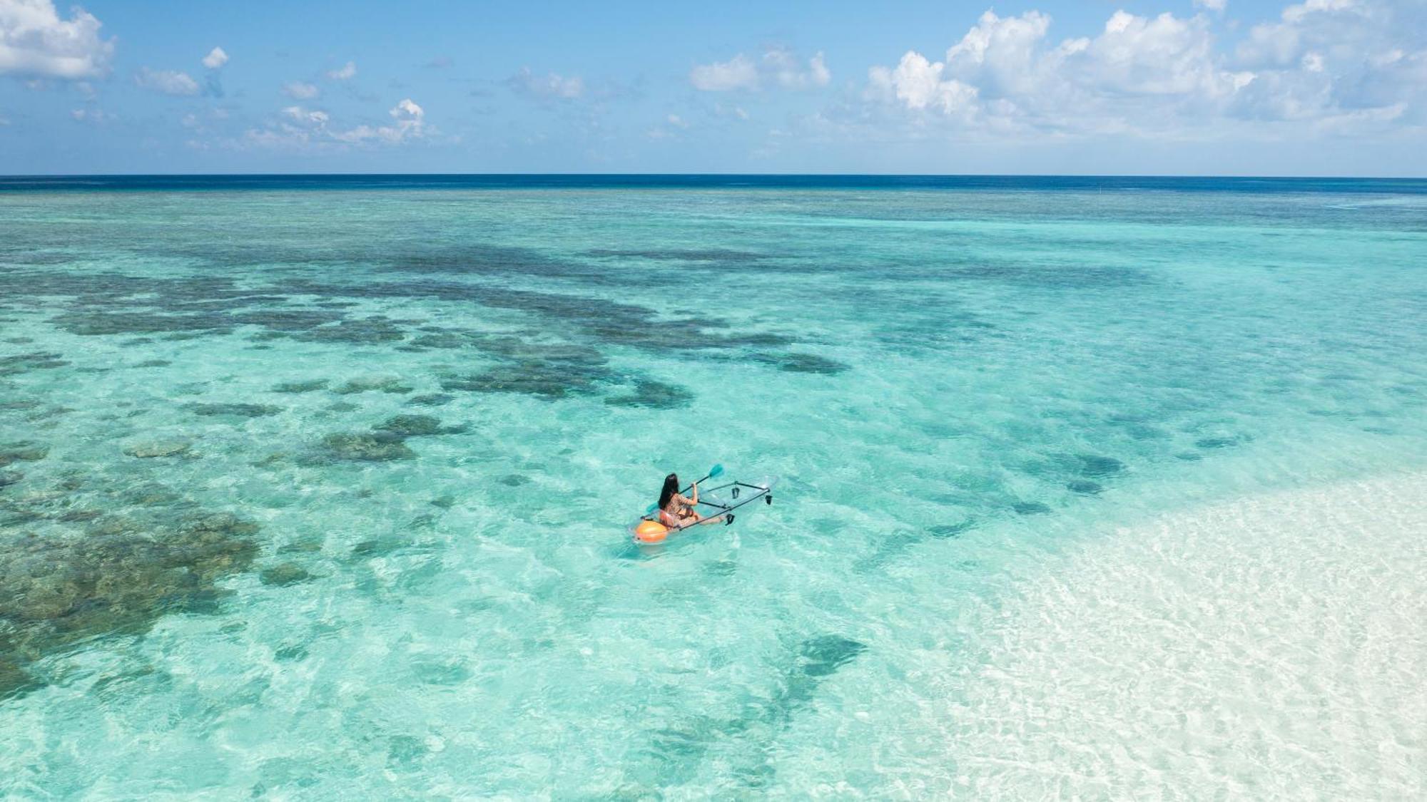 Plumeria Maldives Thinadhoo  Екстериор снимка